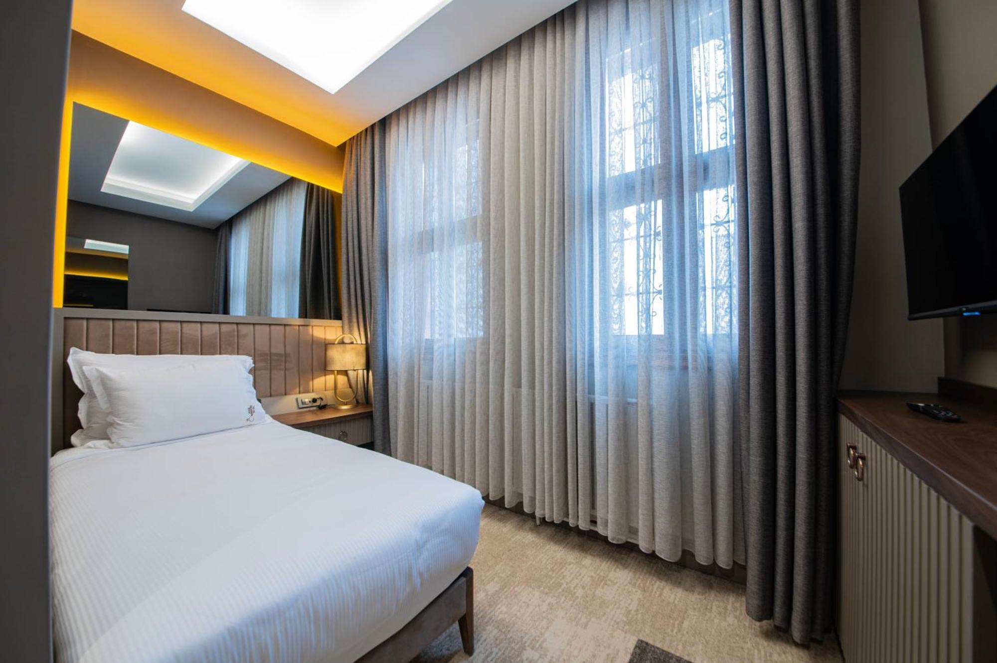 Four Mansions Hotel Καισάρεια Εξωτερικό φωτογραφία