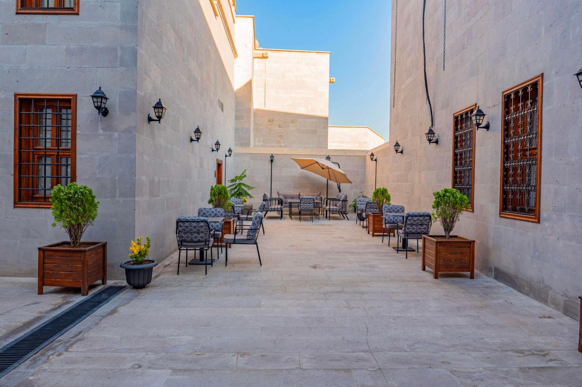 Four Mansions Hotel Καισάρεια Εξωτερικό φωτογραφία
